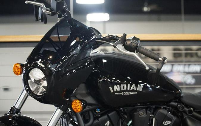 2025 Indian Motorcycle® Sport Scout® Limited Black Metallic