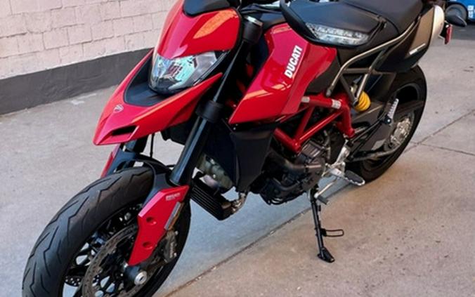 2025 Ducati Hypermotard 950 Ducati Red