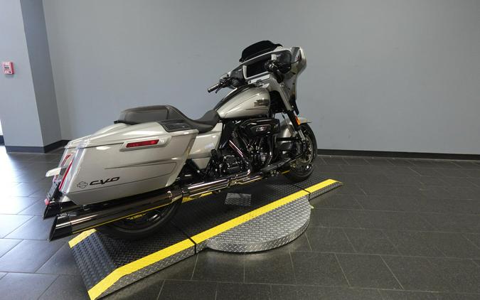 2023 Harley-Davidson CVO Street Glide FLHXSE