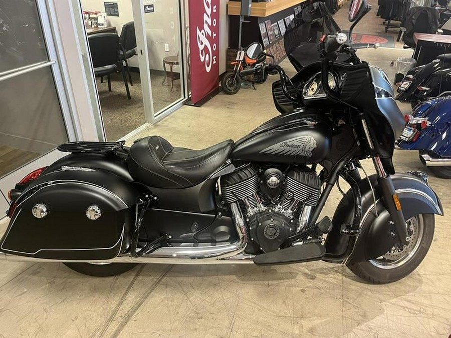 2017 Indian Motorcycle® Chieftain Dark Horse® Thunder Black Smoke