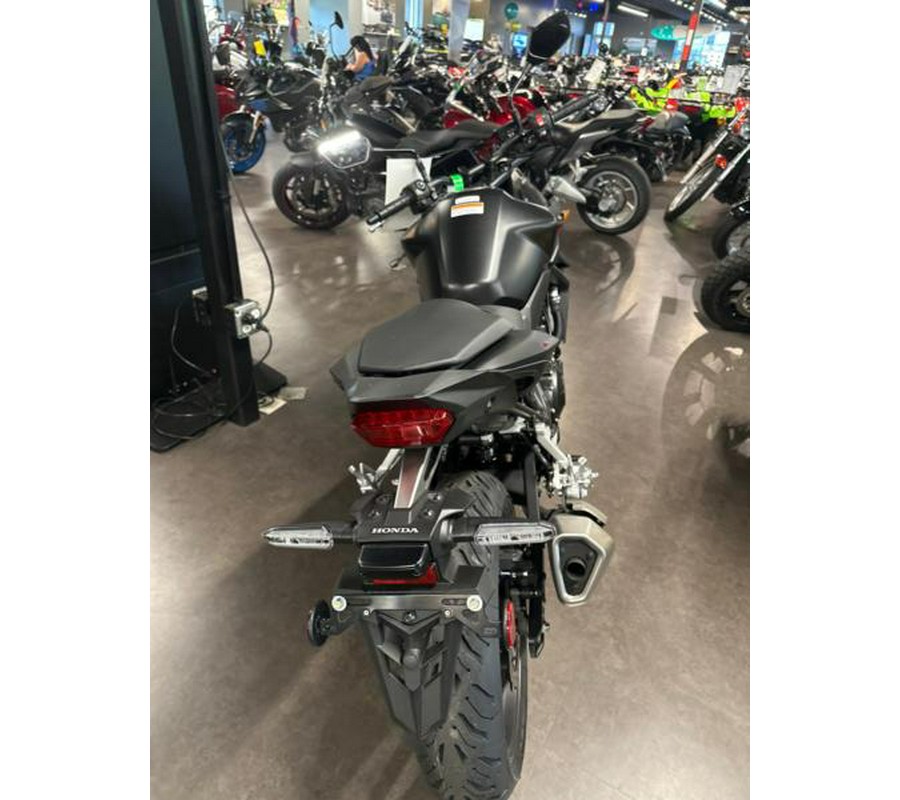 2025 Honda® CB750 Hornet