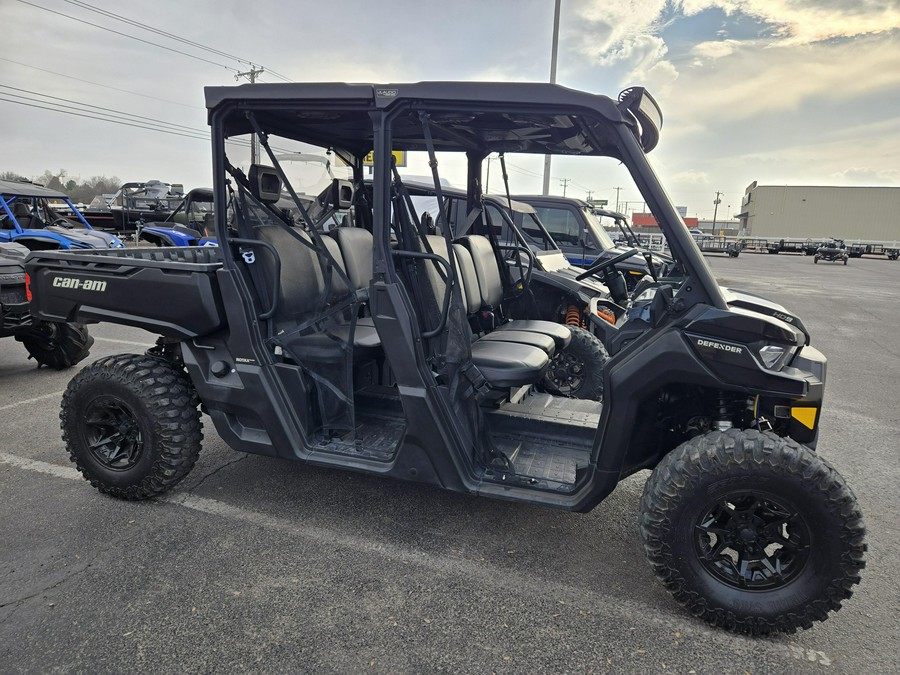 2023 CAN-AM SSV DEF MAX DPS 62 HD9 BK 23 DPS HD9