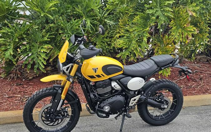 2026 Triumph Scrambler 400 XC Racing Yellow