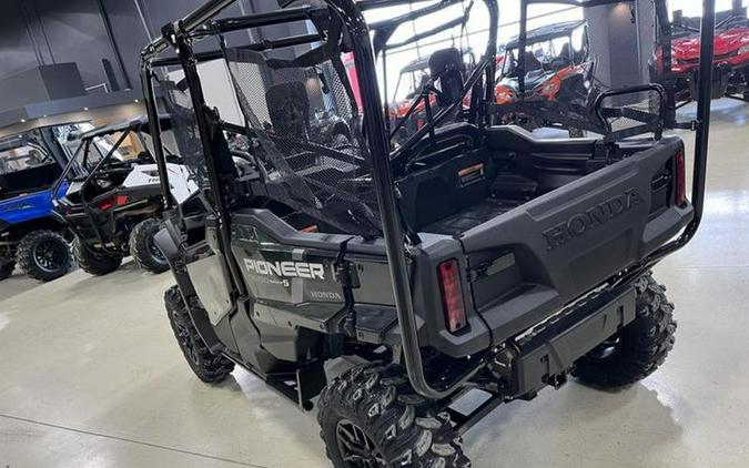 2025 Honda® Pioneer 1000-5 Deluxe