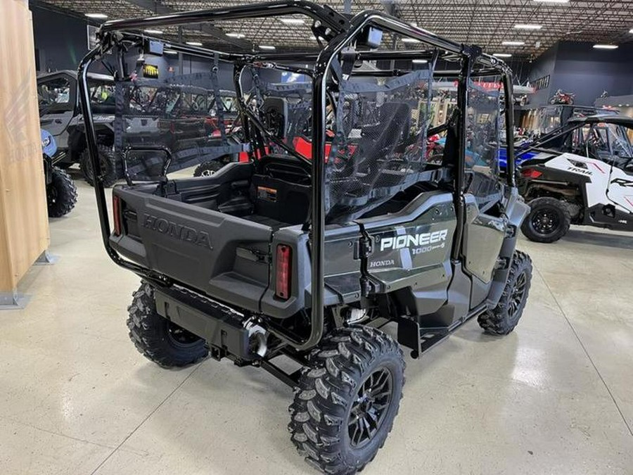 2025 Honda® Pioneer 1000-5 Deluxe