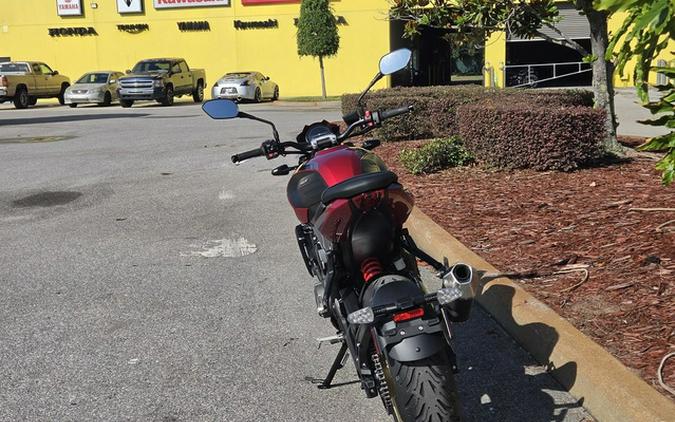 2026 Triumph Trident 800 Carnival red 800