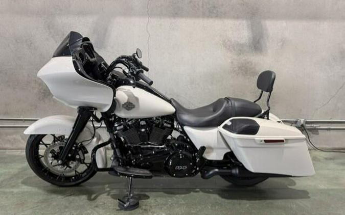 FLTRXS 2022 Road Glide® Special