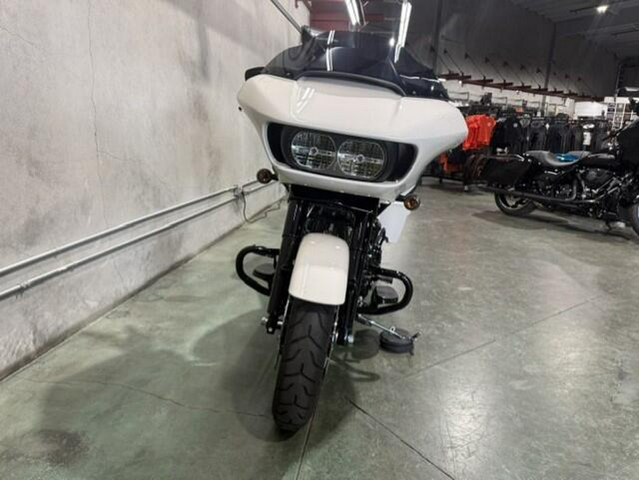 FLTRXS 2022 Road Glide® Special