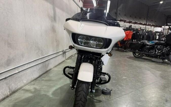 FLTRXS 2022 Road Glide® Special