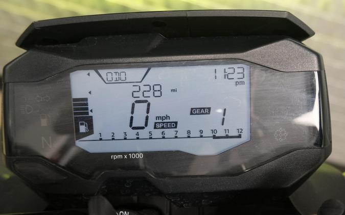 2023 BMW G 310 R