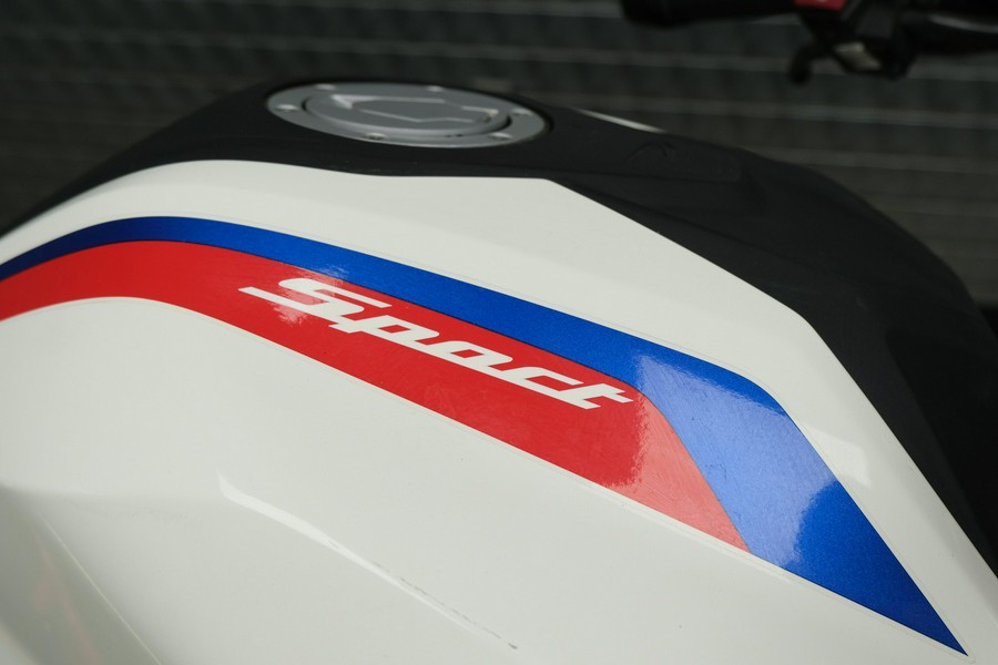 2023 BMW G 310 R