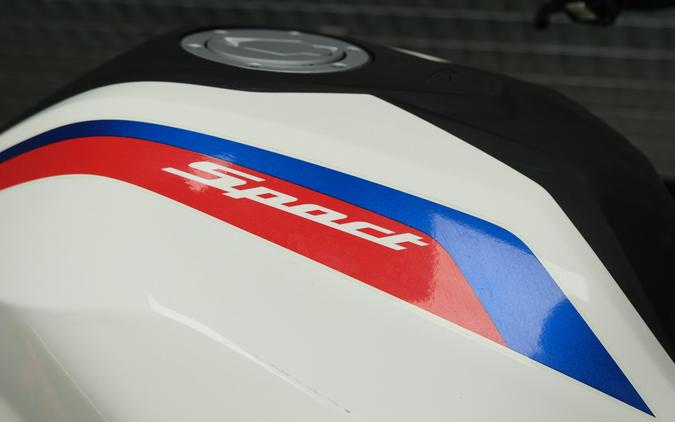 2023 BMW G 310 R