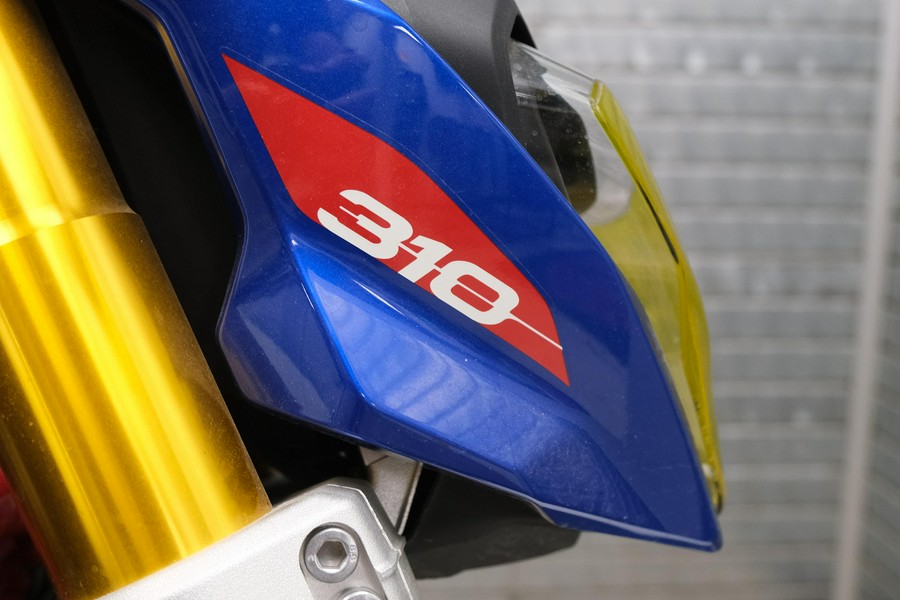 2023 BMW G 310 R
