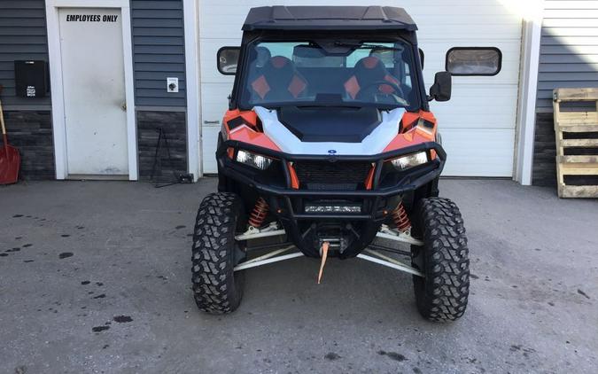 2016 Polaris Industries GENERAL™ 1000 EPS Deluxe