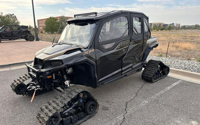 2023 Polaris Industries GENERAL XP 4 1000 Ultimate Black Crystal w/ tracks