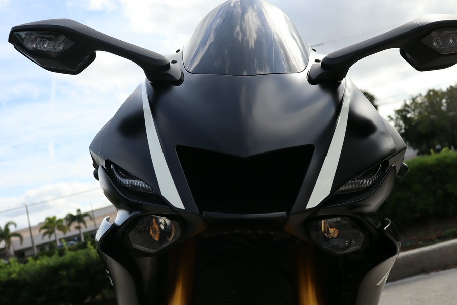 2017 Yamaha Motor Corp., USA YZF-R6