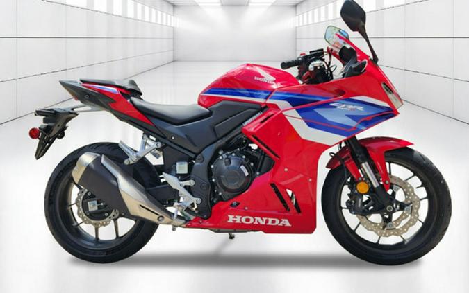 2025 Honda CBR500R ABS