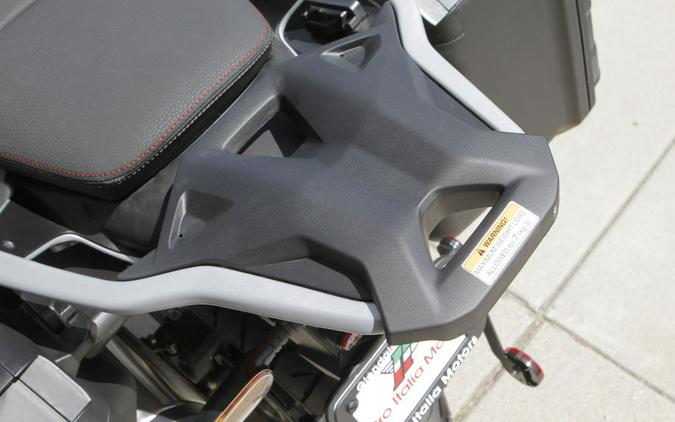 2027 Moto Guzzi V85 TT Travel