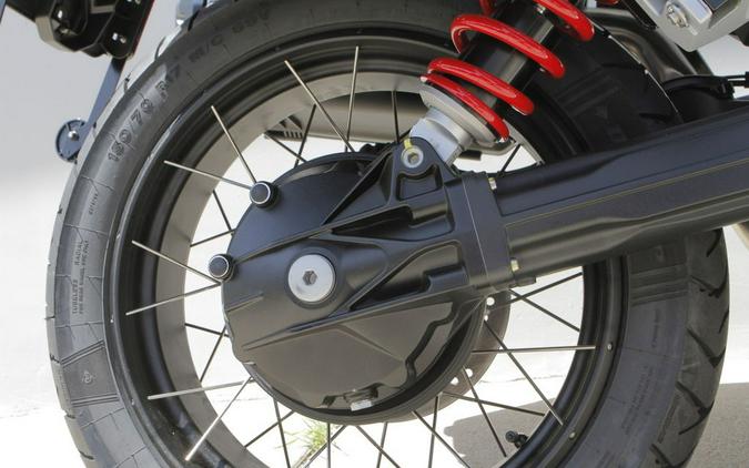 2027 Moto Guzzi V85 TT Travel