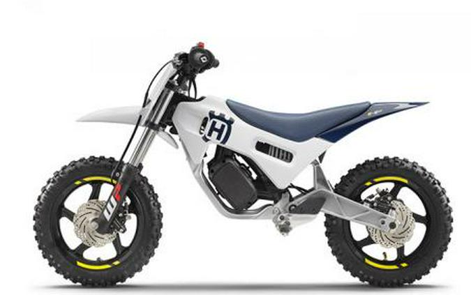 2024 Husqvarna Motorcycles EE 2