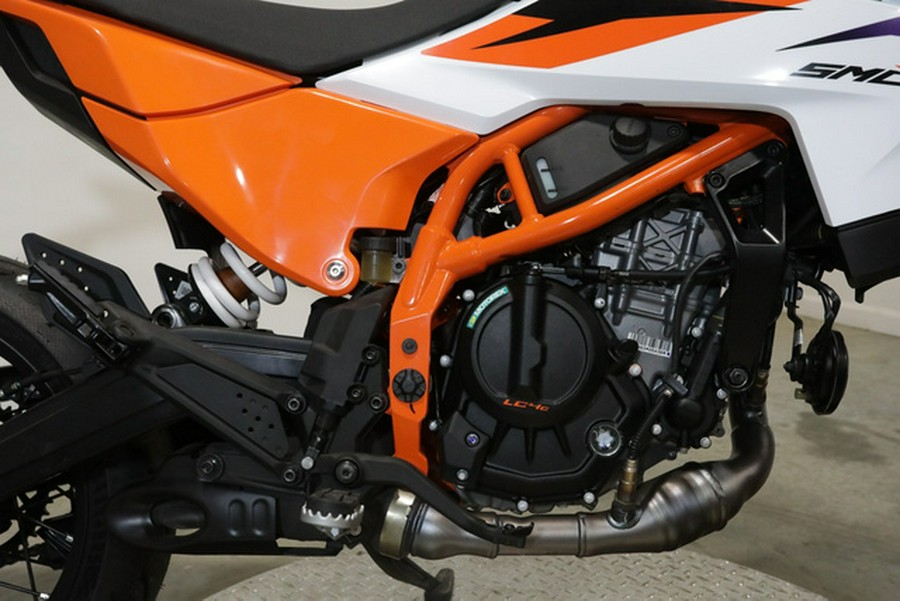 2025 KTM SMC 390 R