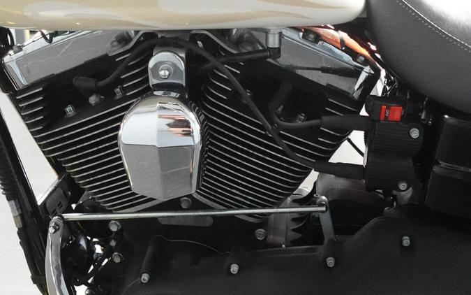 2015 Harley-Davidson Wide Glide FXDWG