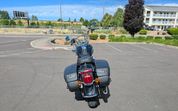 2023 Harley-Davidson Heritage Classic 114