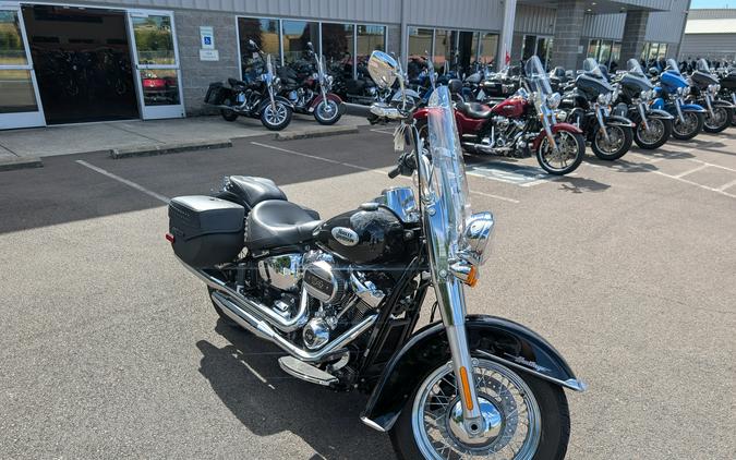 2023 Harley-Davidson Heritage Classic 114