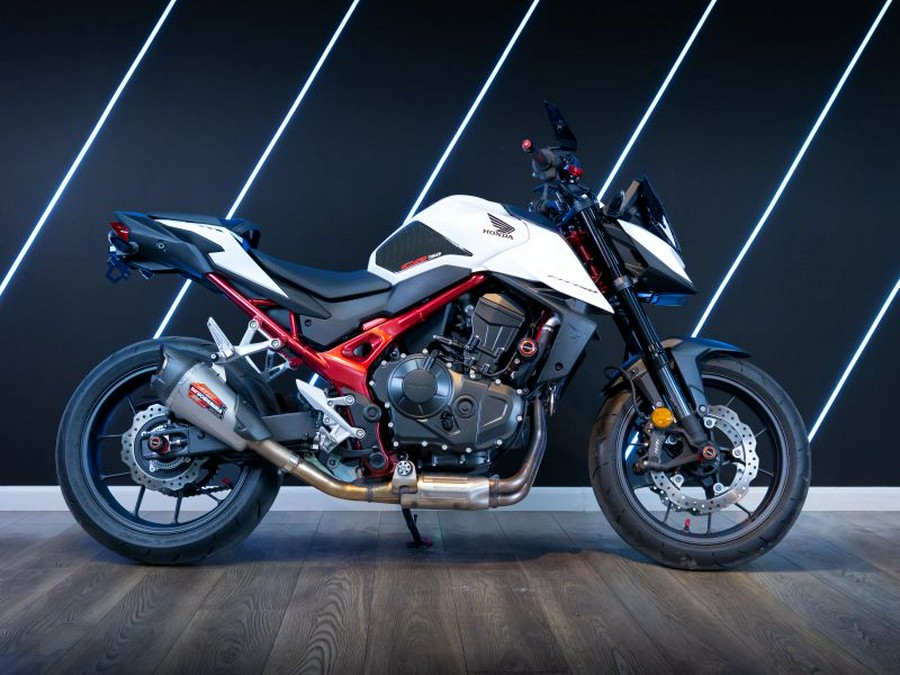 2025 HONDA CB 750 HORNET