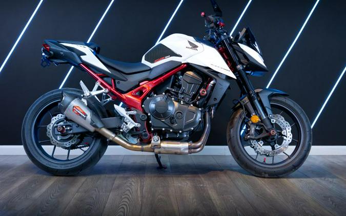 2025 HONDA CB 750 HORNET