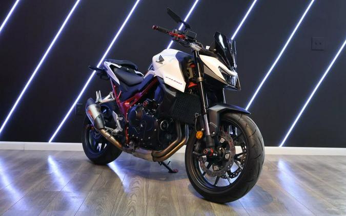 2025 HONDA CB 750 HORNET