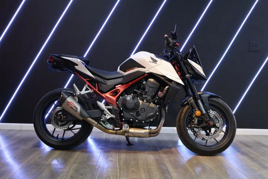 2025 HONDA CB 750 HORNET