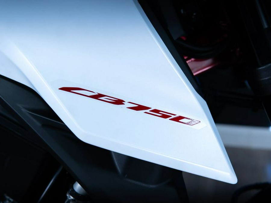 2025 HONDA CB 750 HORNET