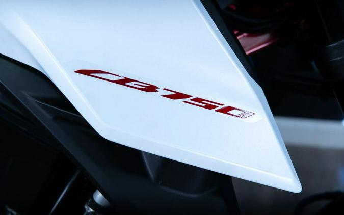 2025 HONDA CB 750 HORNET