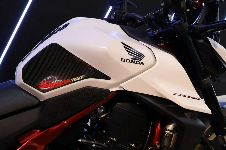 2025 HONDA CB 750 HORNET