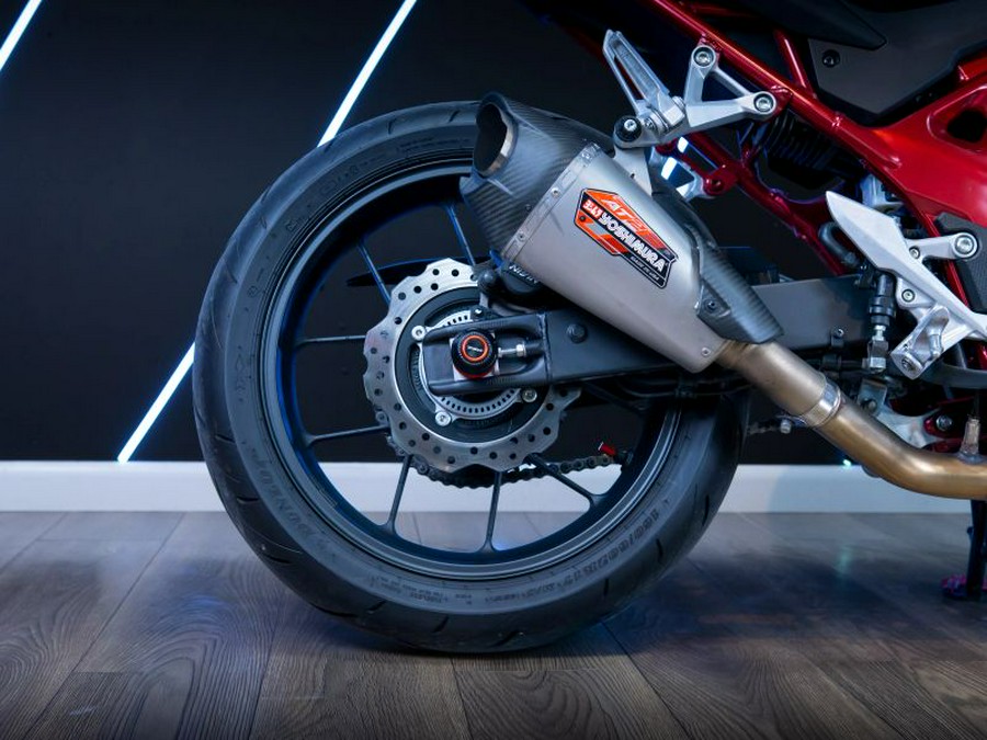 2025 HONDA CB 750 HORNET