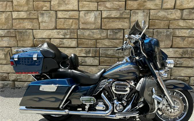 2010 Harley-Davidson CVO Ultra Classic Electra Glide