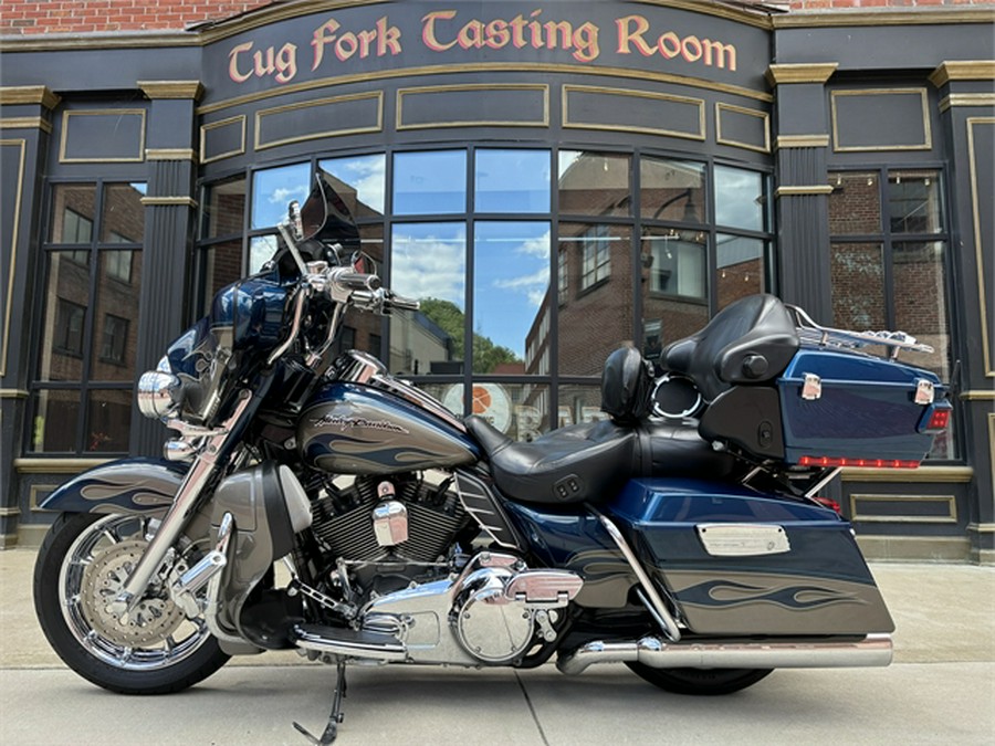 2010 Harley-Davidson CVO Ultra Classic Electra Glide