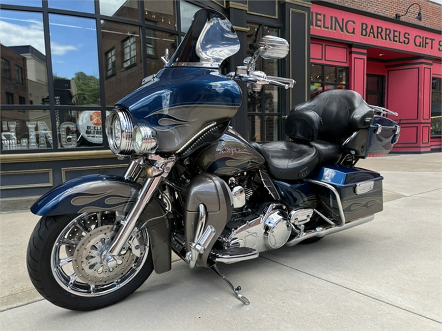 2010 Harley-Davidson CVO Ultra Classic Electra Glide