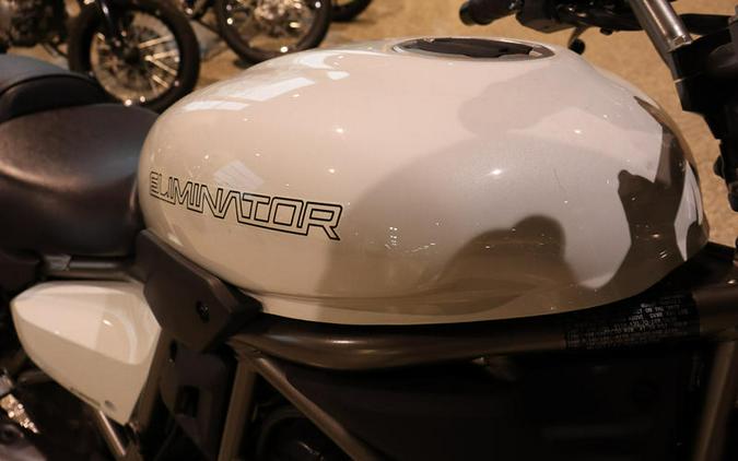 2024 Kawasaki Eliminator® Pearl Robotic White