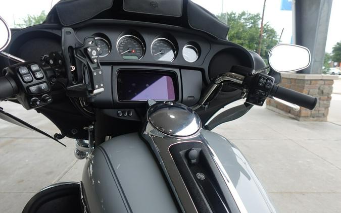 2024 Harley-Davidson Tri Glide FLHTCUTG
