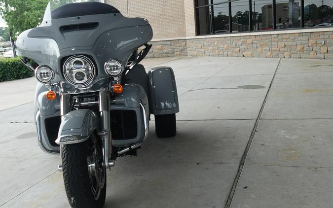 2024 Harley-Davidson Tri Glide FLHTCUTG