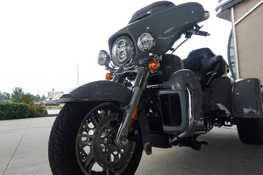 2024 Harley-Davidson Tri Glide Ultra FLHTCUTG