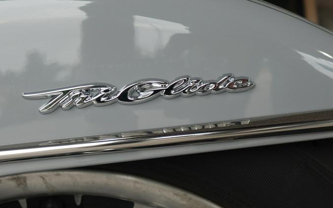 2024 Harley-Davidson Tri Glide FLHTCUTG