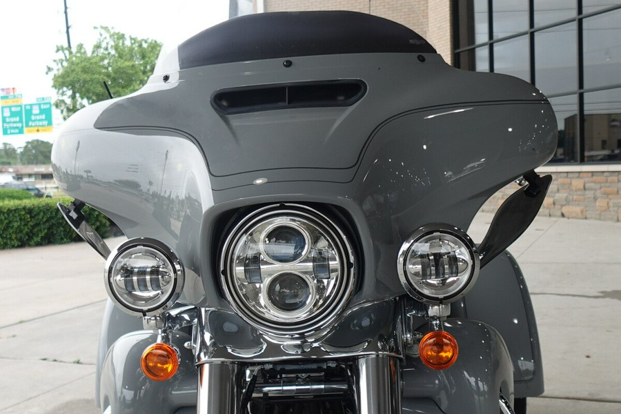 2024 Harley-Davidson Tri Glide Ultra FLHTCUTG