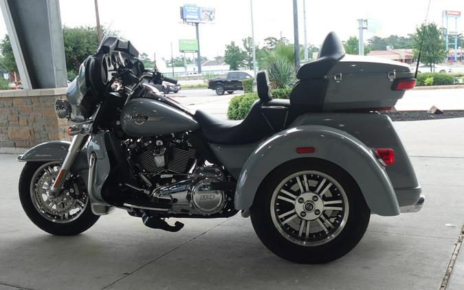 2024 Harley-Davidson Tri Glide FLHTCUTG