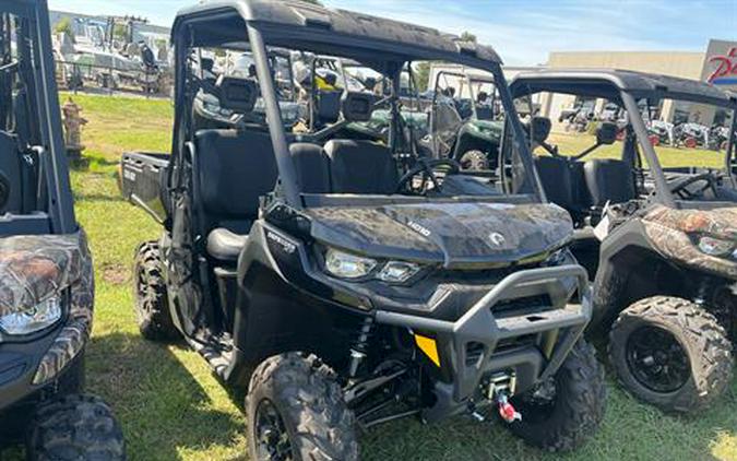 2024 Can-Am Defender XT HD10