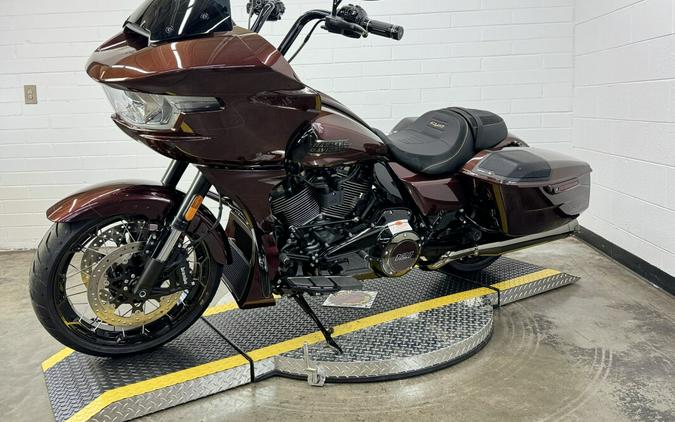 2024 Harley-Davidson CVO™ Road Glide COPPERHEAD W/ PINSTRIPE