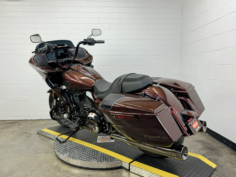 2024 Harley-Davidson CVO™ Road Glide COPPERHEAD W/ PINSTRIPE
