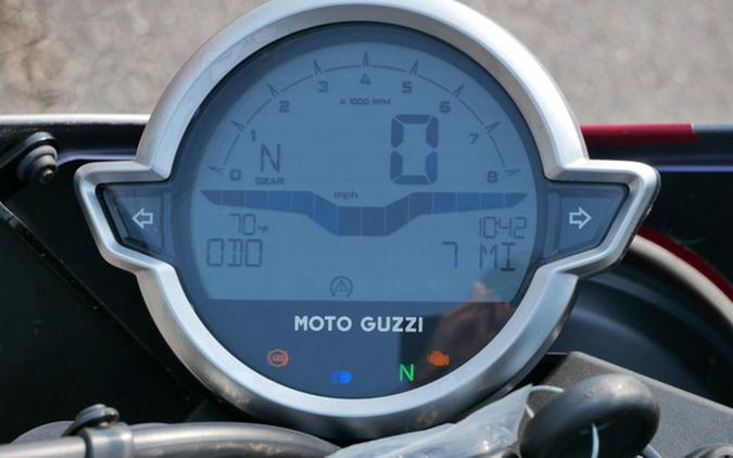 2024 Moto Guzzi V7 Stone Corsa